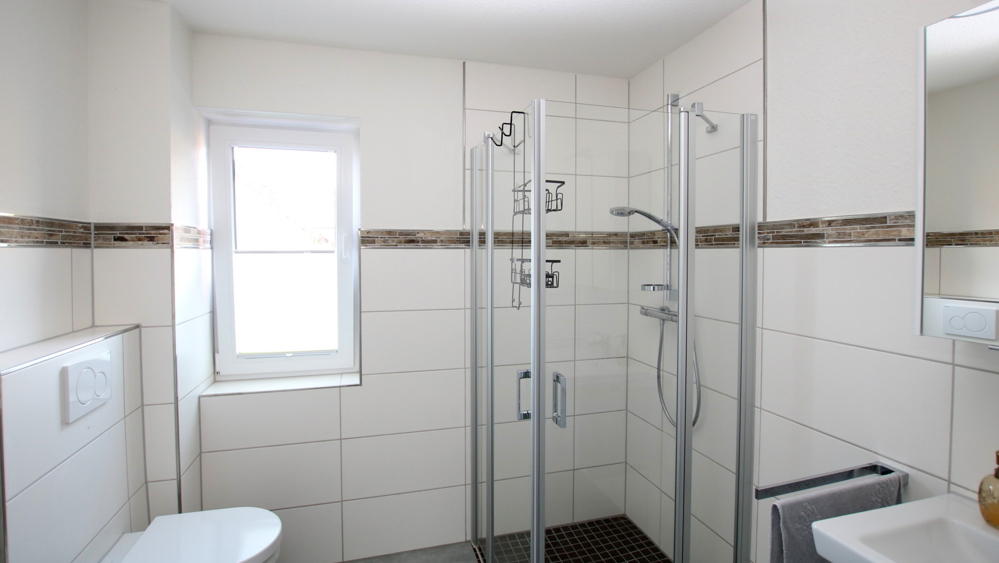 Neuwertige Erdgeschosswohnung mit Terrasse und Pkw-Stellplatz in Westerstede – zentrale Wohnlage