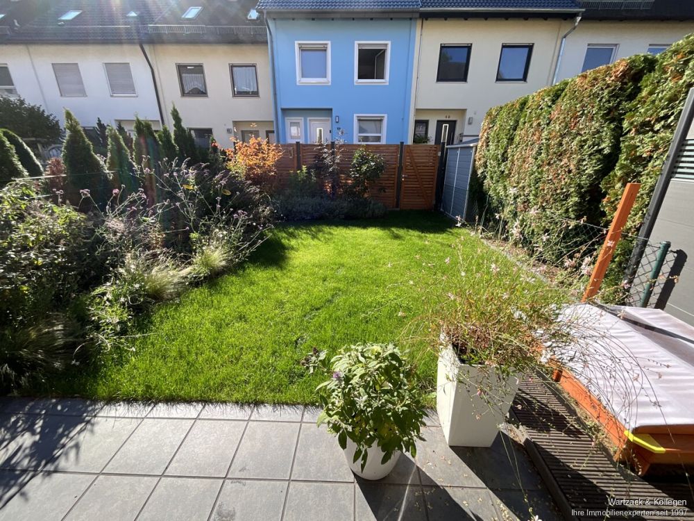 Hier können Sie sofort einziehen 
- viel Platz für die ganze Familie 
und vollständig modernisiert!