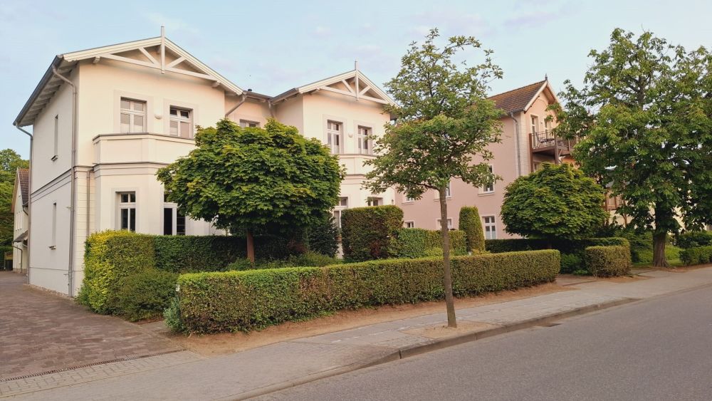 4-Familienhaus / 4 x Eigentumswohnung