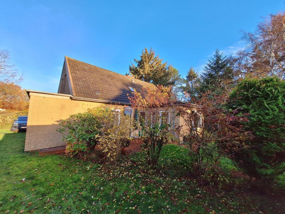 EFH in ruhiger Lage nahe dem Ortskern von Sankt Peter-Dorf