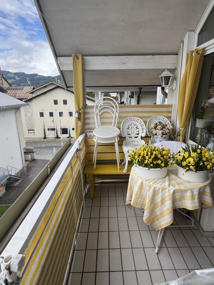 ÜBER DEN DÄCHERN VON SONTHOFEN!!!  2,5-Zimmer Dachgeschosswohnung im Zentrum von Sonthofen