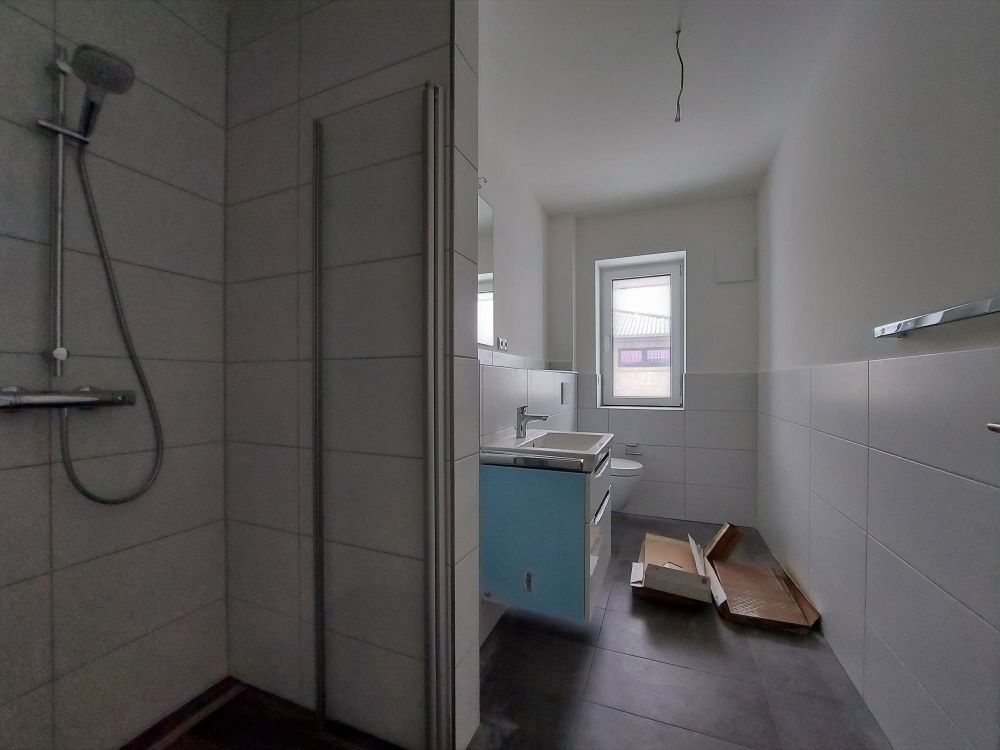 Duschbad mit Tageslicht - Ansicht I