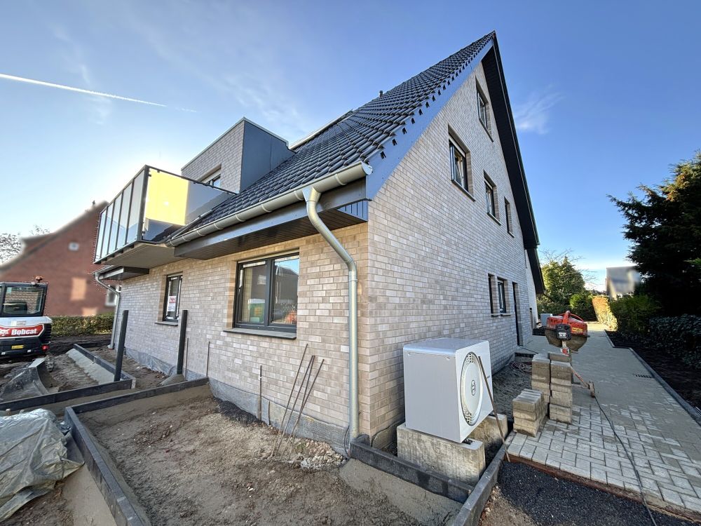 Wohnvergnügen satt! Moderne Dachgeschosswohnung im Doppelhaus in Nordwalde (6)