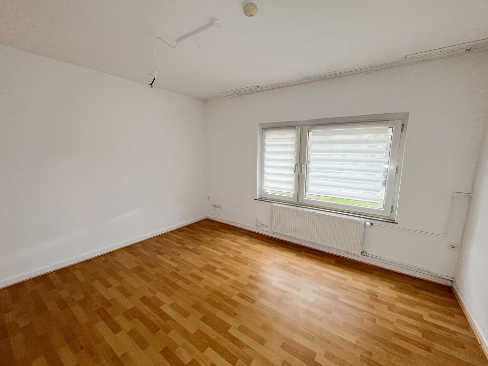 Gewerbeobjekt mit Potenzial in Lengerich: Zentral gelegen und flexibel nutzbar!