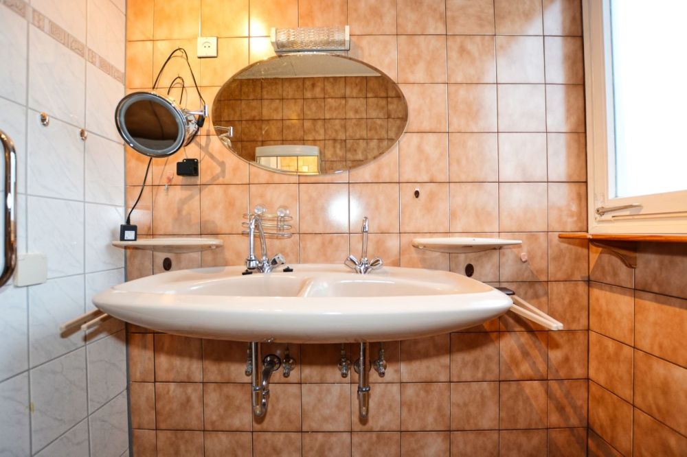 Duschbad im Erdgeschoss