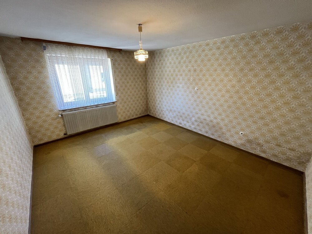 Charmantes Anwesen mit Scheune und Hofidylle in 97440 Ettleben