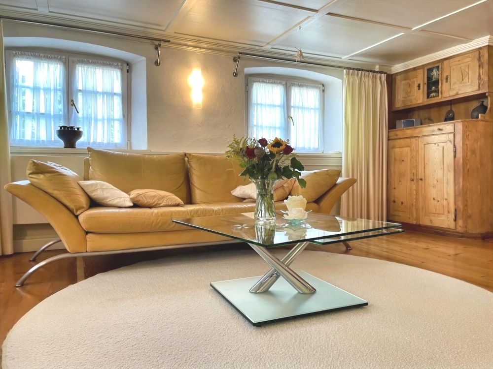 Seltene Gelegenheit - stilvoll saniertes Bauernhaus mitten im Ostallgäu