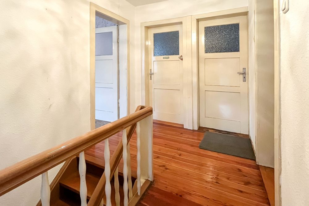 Großzügiges Wohnhaus in naturnaher Lage - ein Rohdiamant für kreative Gestalter