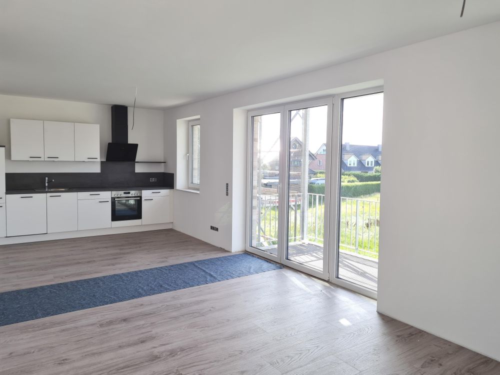 Geräumige, toll geschnittene Neubau-Wohnung im Obergeschoss!