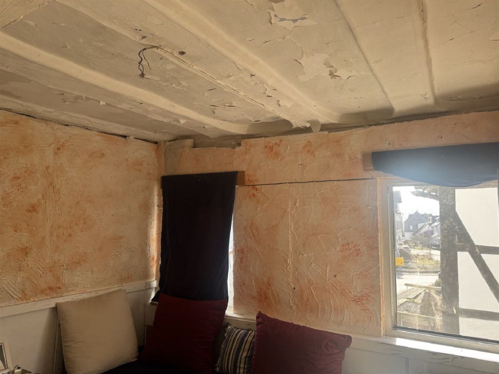 Kleines Zuhause mit Scheune