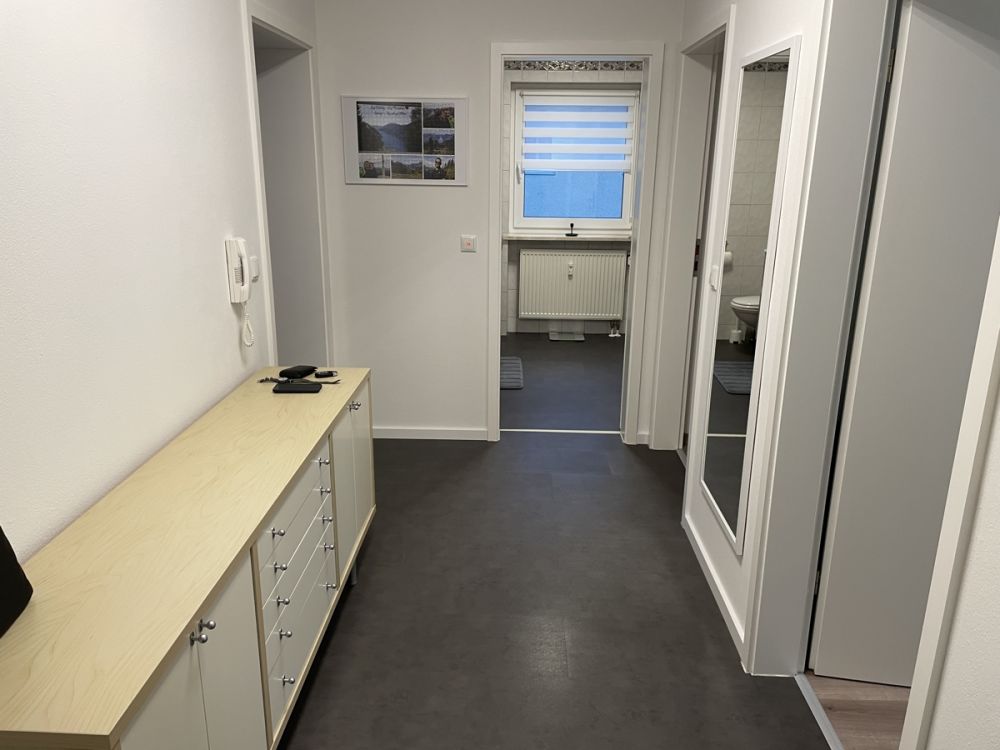 Sehr schöne, sonnige 3-Zimmer-Wohnung mit Balkon und Stellplatz in Altenstadt/WN zu verkaufen!