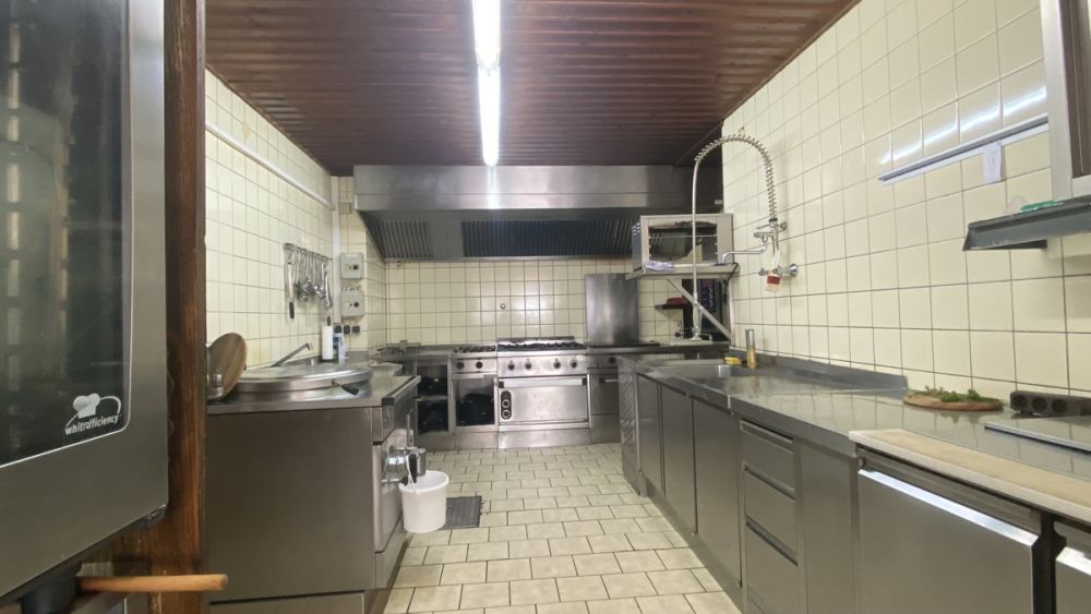 Alteingesessener Gasthof mit Mehrfamilienhaus in schöner Lage zwischen Erbendorf und Weiden