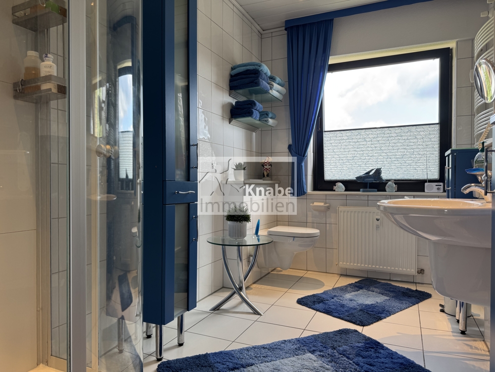 Von Balkonsonne bis Sauna: Wohnen mit Extras in Dissen!