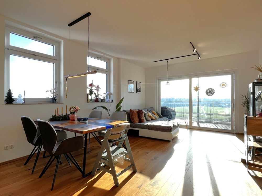 Penthouse-Traum mit atemberaubender Aussicht: Ihr neues Domizil in Neuendettelsau erwartet Sie! (6)