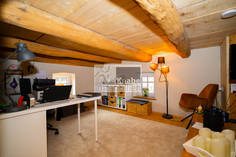 Büro in zweiter Ebene