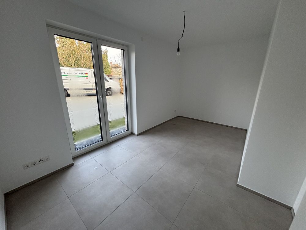 Mit Garten und 2 Stellplätzen!
hochwertige 3-Zimmer Mietwohnung
in zentraler Lage von Rheine! (6)