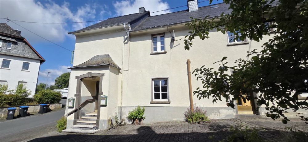 Altes erhalten - Altes neu gestalten!! Ihr neues Projekt mit Platz und rustikalem Charme... Ehem. Gasthaus...