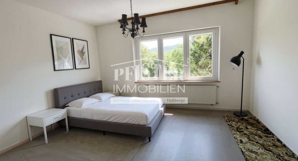 Großzügiges Zweifamilienhaus in idyllischer Lage am Ebinger See