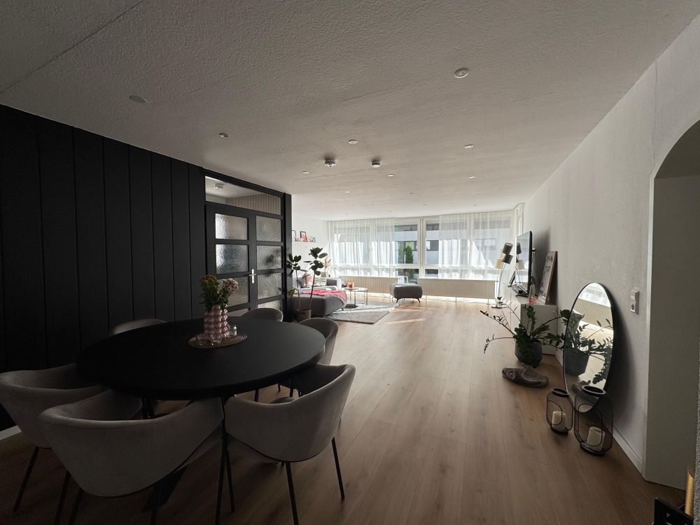 Exklusive, lichtdurchflutete Etagenwohnung mit gehobener Ausstattung in Offenburg-Zell-Weierbach