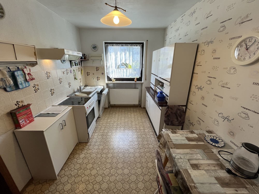 Platz für Ihre Ideen: Familienfreundliches Reihenhaus mit Garten & Garage - 97422 Schweinfurt