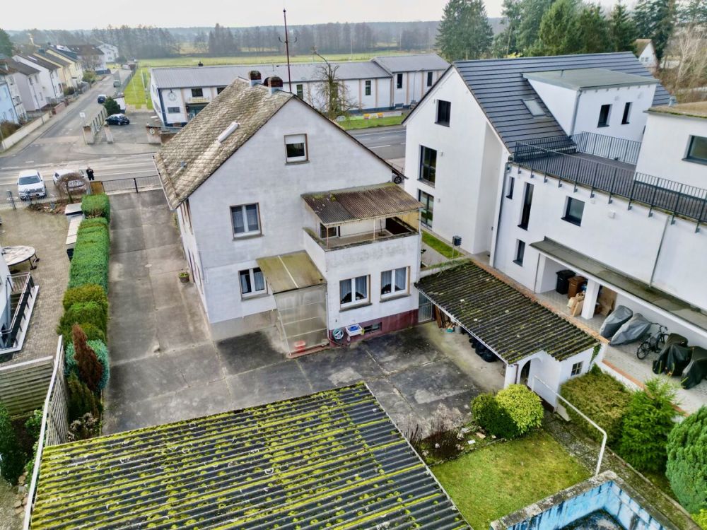 Vom Garten zur Straße