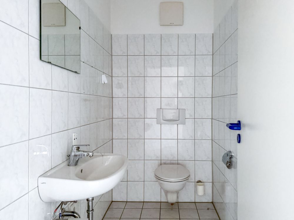 Büro- / Praxisfläche mit 174 m² in ruhiger Lage am Stadtberg in Eschenbach zu vermieten! (6)