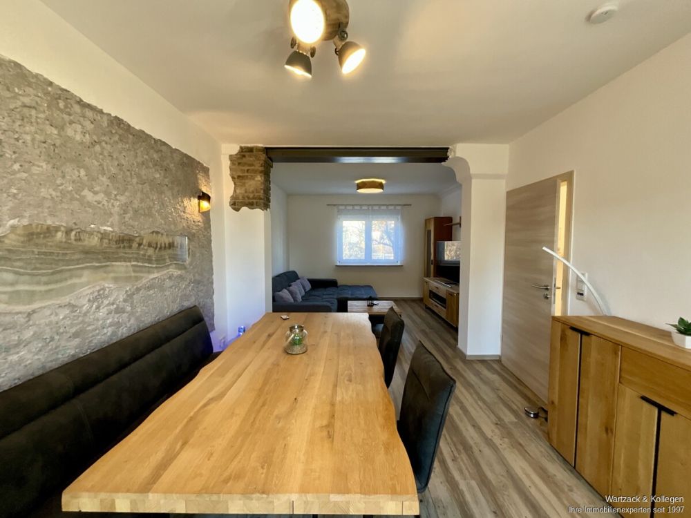 Essbereich im Wohnzimmer