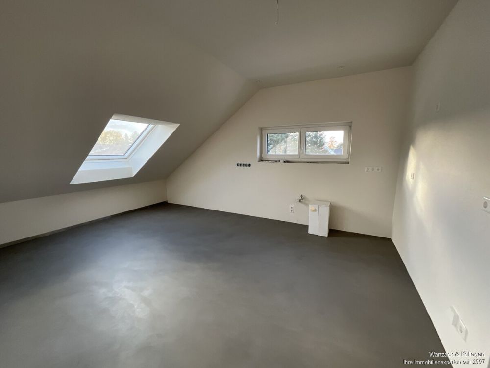 Neubau-Erstbezug: 
Wunderschöne, helle Dachterrassenwohnung 
in Schwabach-Penzendorf