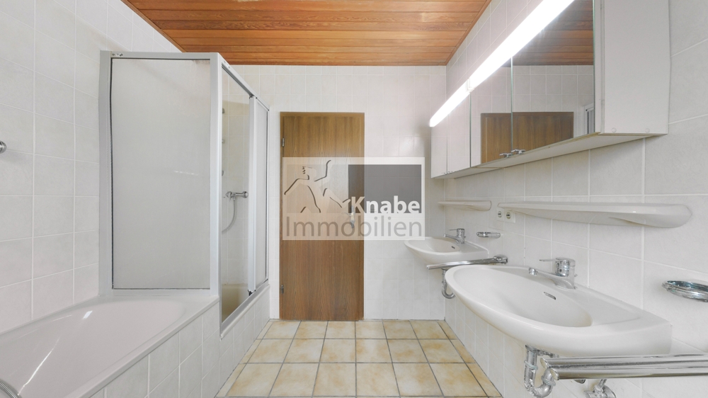 Vermietet oben, geborgen unten: Ihr Zuhause mit Mehrwert!