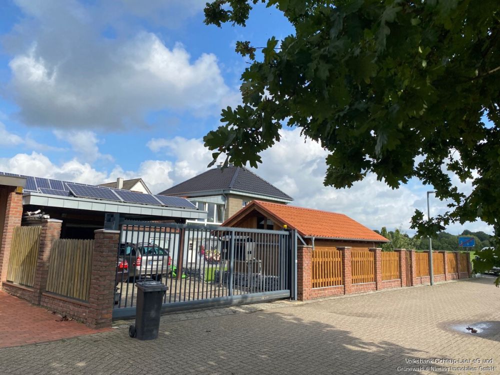 Beste Lage für die Familie mit viel Platz im Garten und im Haus!