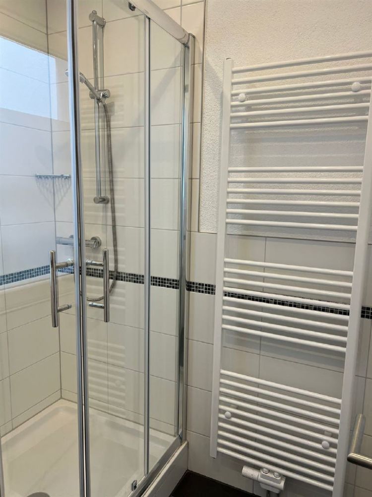 ### N E U E R    P R E I S ### Altes Haus in neuem Glanz