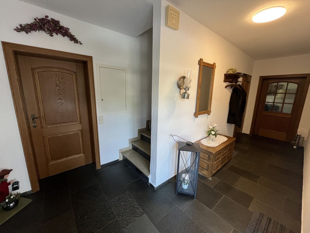 Wohnglück im Grünen, mit Bick ins Weite!
Zweifamilienhaus mit 
ca. 4.900 m² Grundstück
in Rheine (6)