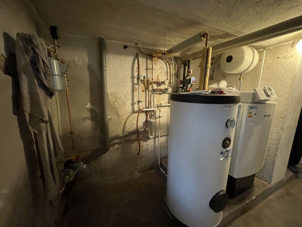 Doppelhaushälfte zu verkaufen – ruhige Lage am Ende einer Sackgasse!