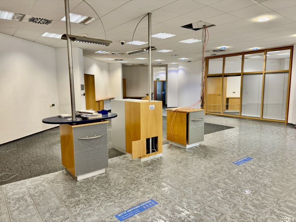 Ehemalige Bankfiliale mit Büroeinheit – 
zentral, gepflegt, flexibel nutzbar