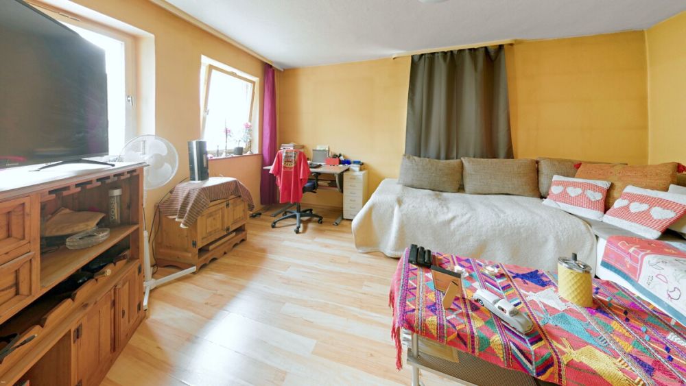 Für handwerklich Begabte - Ehemalige Hofstelle in Kleinhaslach-Dietenhofen (7)