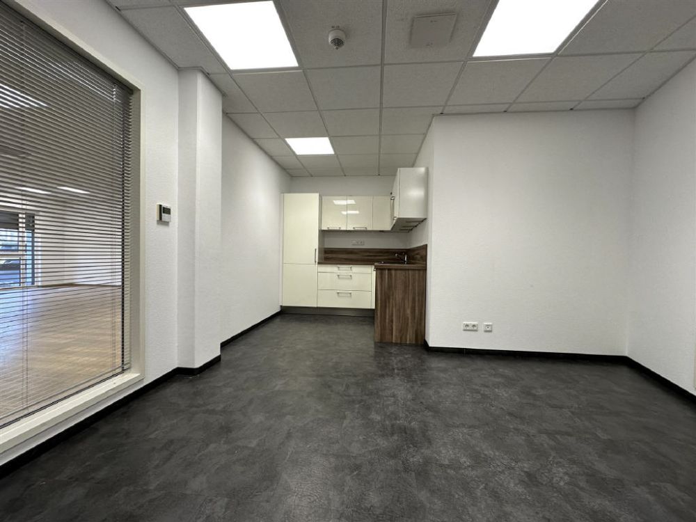 /Attraktive Bürofläche mit modernen Ausstattungsdetails!