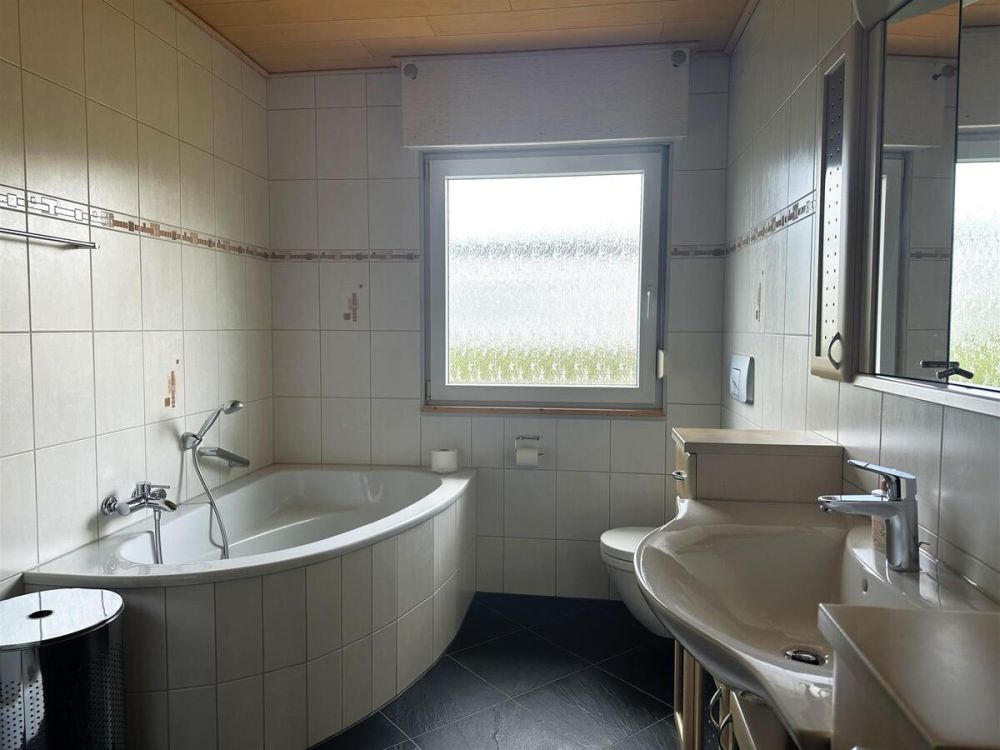 Badezimmer Erdgeschoss