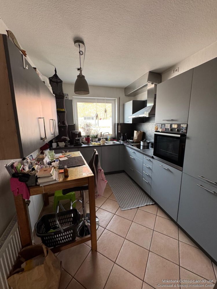 Exklusives Reihenmittelhaus mit schönem Garten in ruhiger Wohnlage als Kapitalanlage !