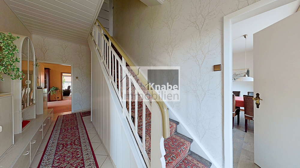 Eingangsbereich mit Treppe_Flur - Kopie