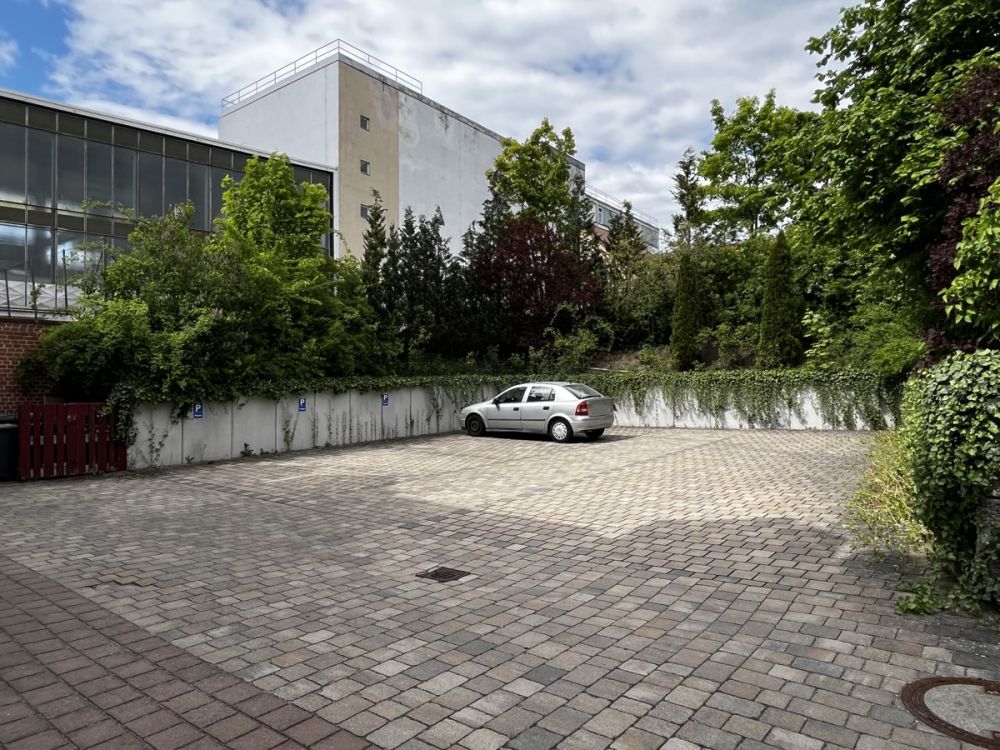 Investieren Sie jetzt in die Zukunft: vermietetes Wohn- und Gewerbeobjekt in Ansbacher Zentrumsnähe!