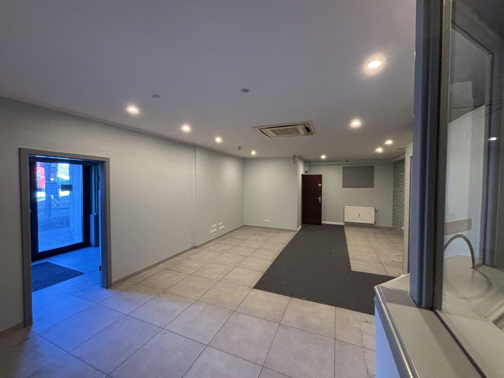 Große Gewerbefläche mit vielen Möglichkeiten
 in Rheine-Eschendorf zu mieten! (7)