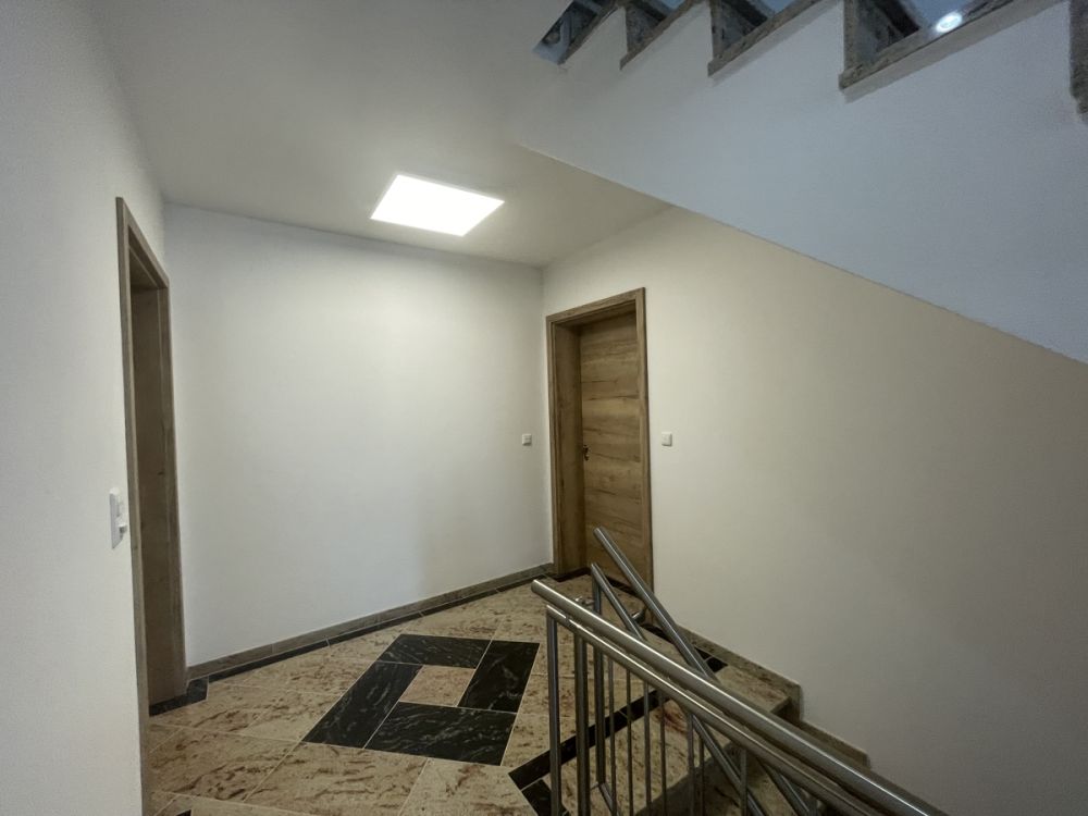 ERSTBEZUG - Es fällt keine zusätzliche Käuferprovision an!
Barrierearme, Sonnige Erdgeschosswohnung