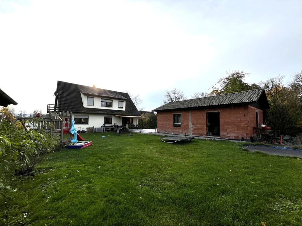 Ideale Voraussetzungen für die junge Familie – gemütliches Wohnen mit ländlichem Umfeld!