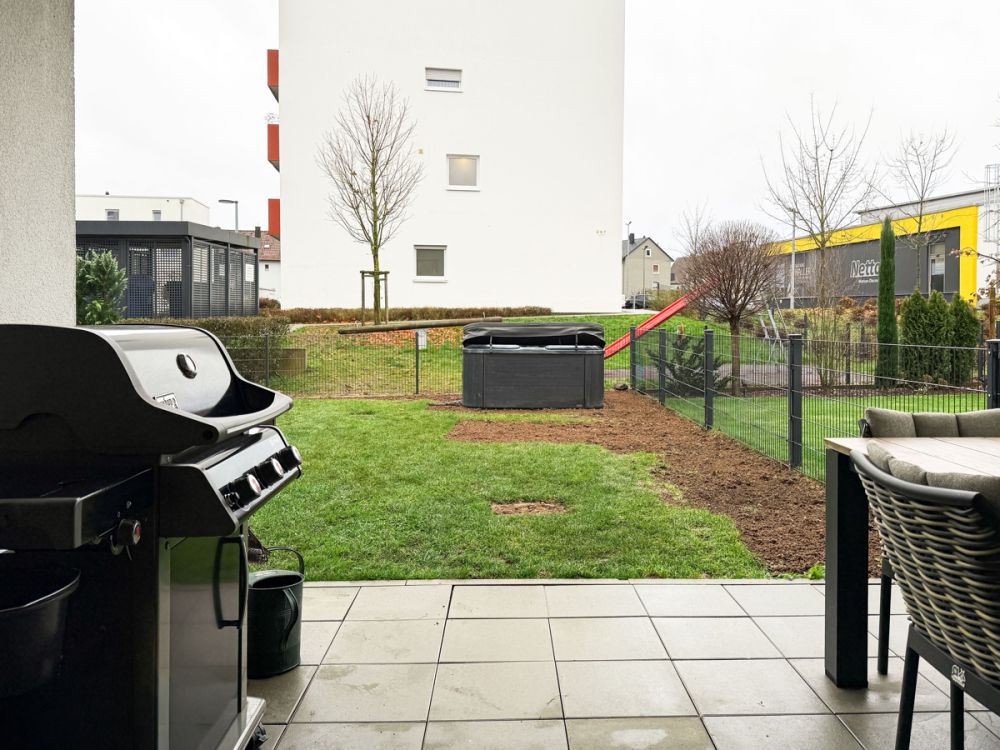 Moderne 2-Zimmer-Wohnung mit Garten, Einbauküche in Weiden zu vermieten! (7)