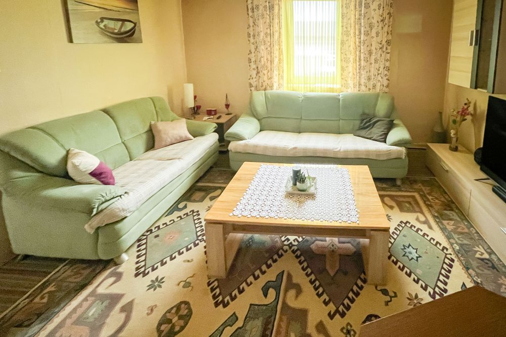 Großzügige Handwerker Immobilie in guter Lage  - die perfekte Basis für Neubau oder Kernsanierung