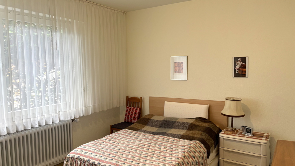 Modernisierung oder Neubau: Bungalow mit großzügigem Eckgrundstück in begehrter Lage in Bad Zw'ahn