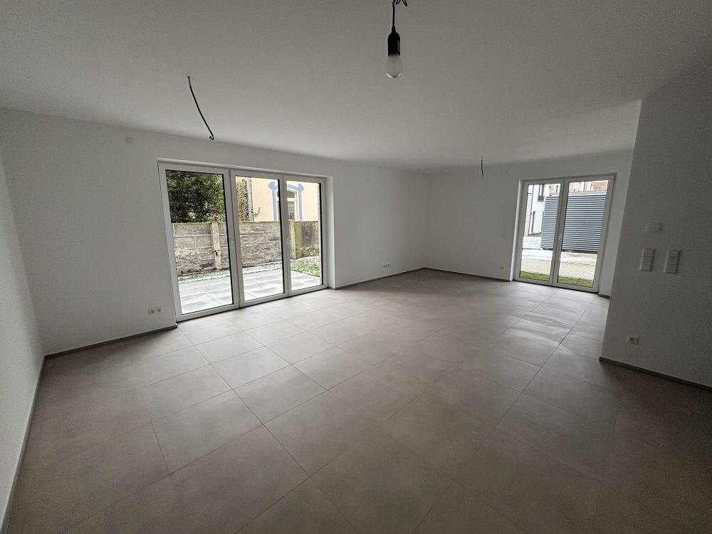 Mit Garten und 2 Stellplätzen!
hochwertige 3-Zimmer Mietwohnung
in zentraler Lage von Rheine! (7)