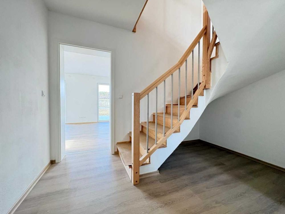 Neubau-Doppelhaushälfte im Erstbezug - Perfekt für Eigennutzer oder Investoren! (7)