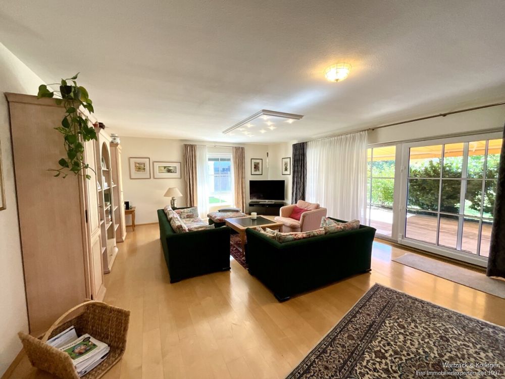 Juwel in Leerstetten:
top gepflegtes Einfamilienhaus!