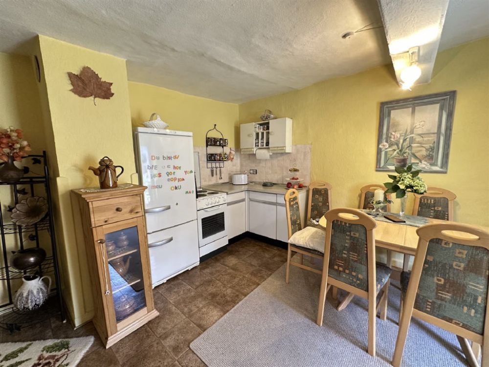 Historisches Einfamilienhaus mit schönem Grundstück